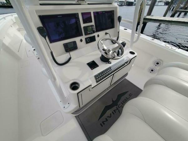 39' Invincible, Listing Number 100912811, - Photo No. 7