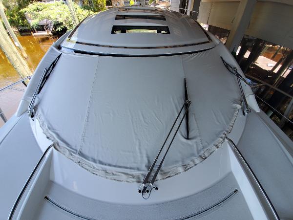 55' Sunseeker, Listing Number 100914325, - Photo No. 16