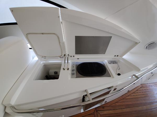 55' Sunseeker, Listing Number 100914325, - Photo No. 22