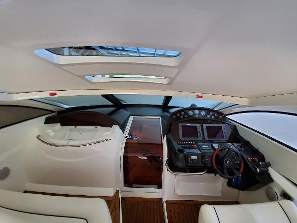55' Sunseeker, Listing Number 100914325, - Photo No. 35