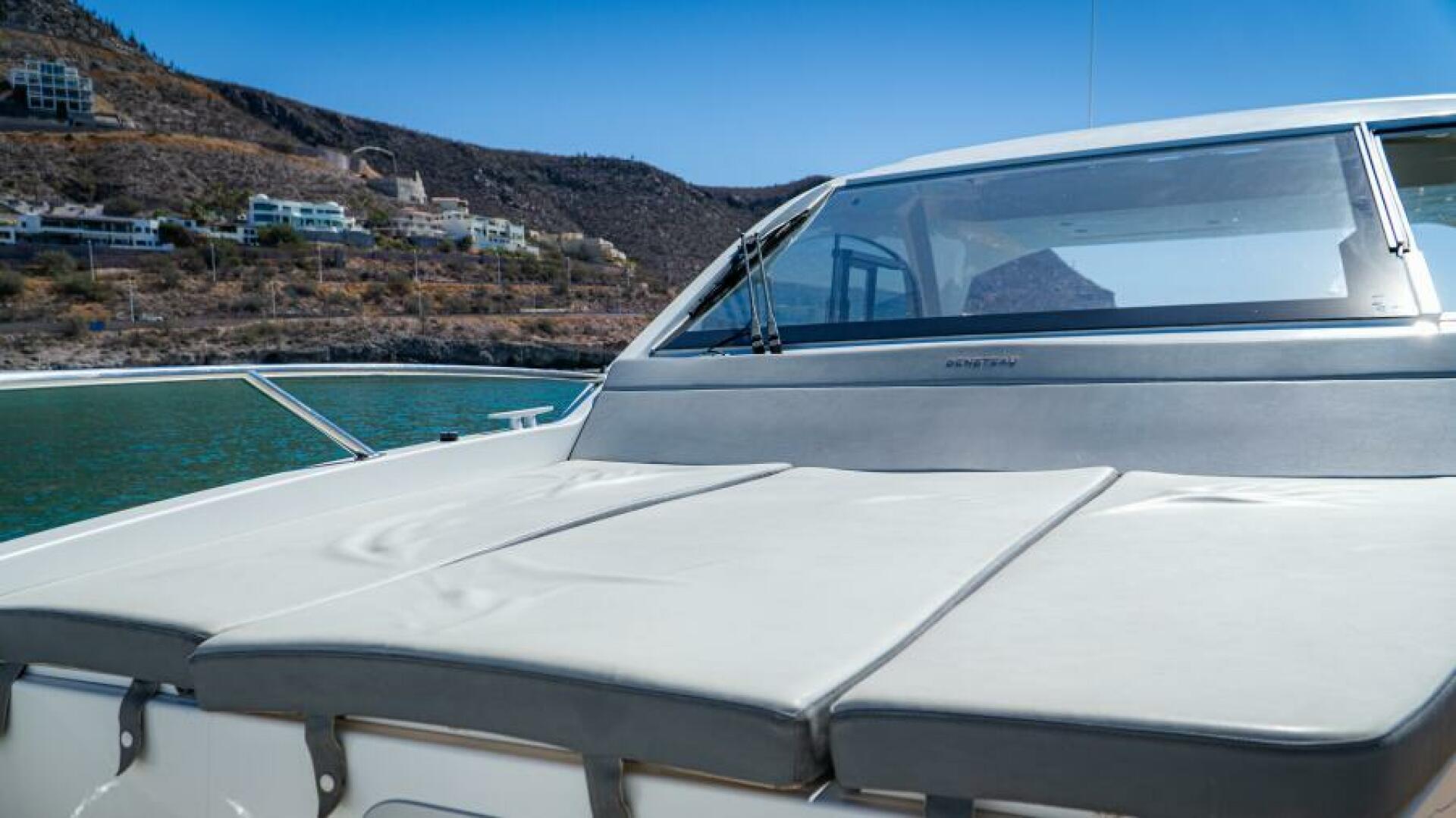 Yacht Photos Pics