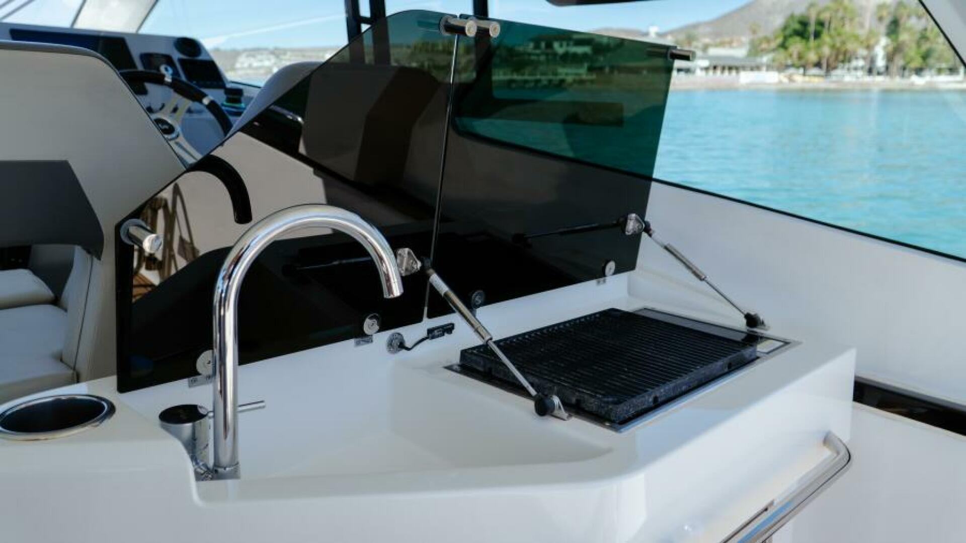 Yacht Photos Pics