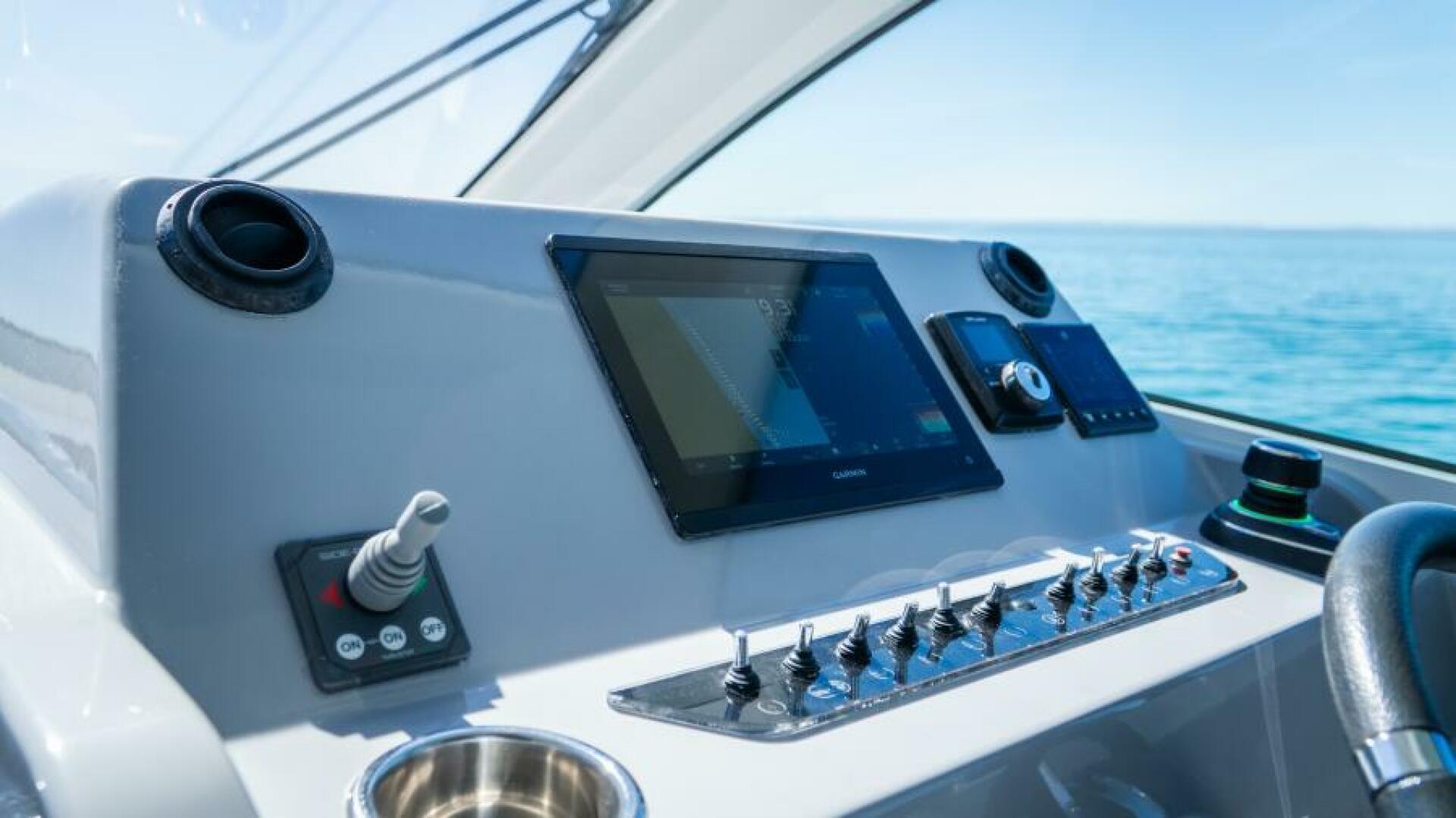 Yacht Photos Pics