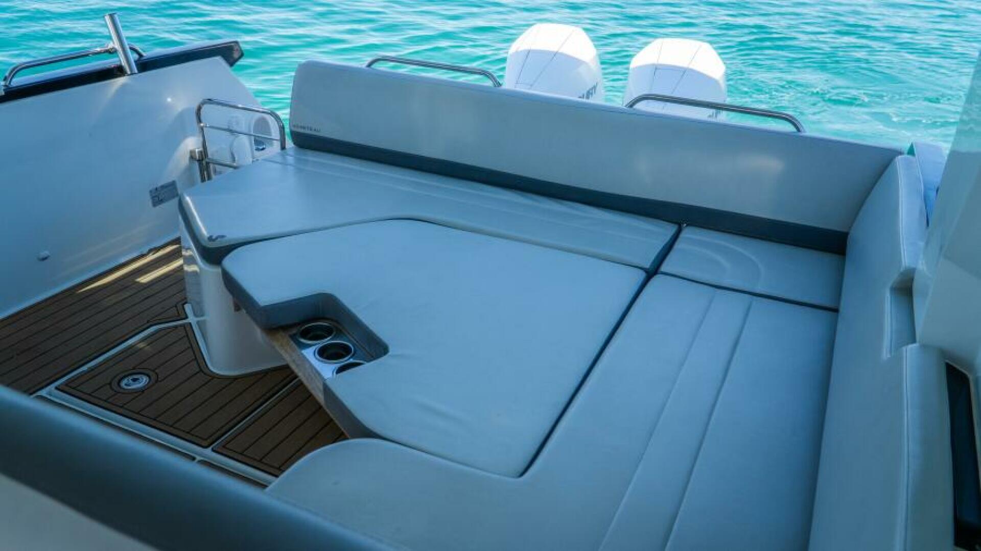 Yacht Photos Pics