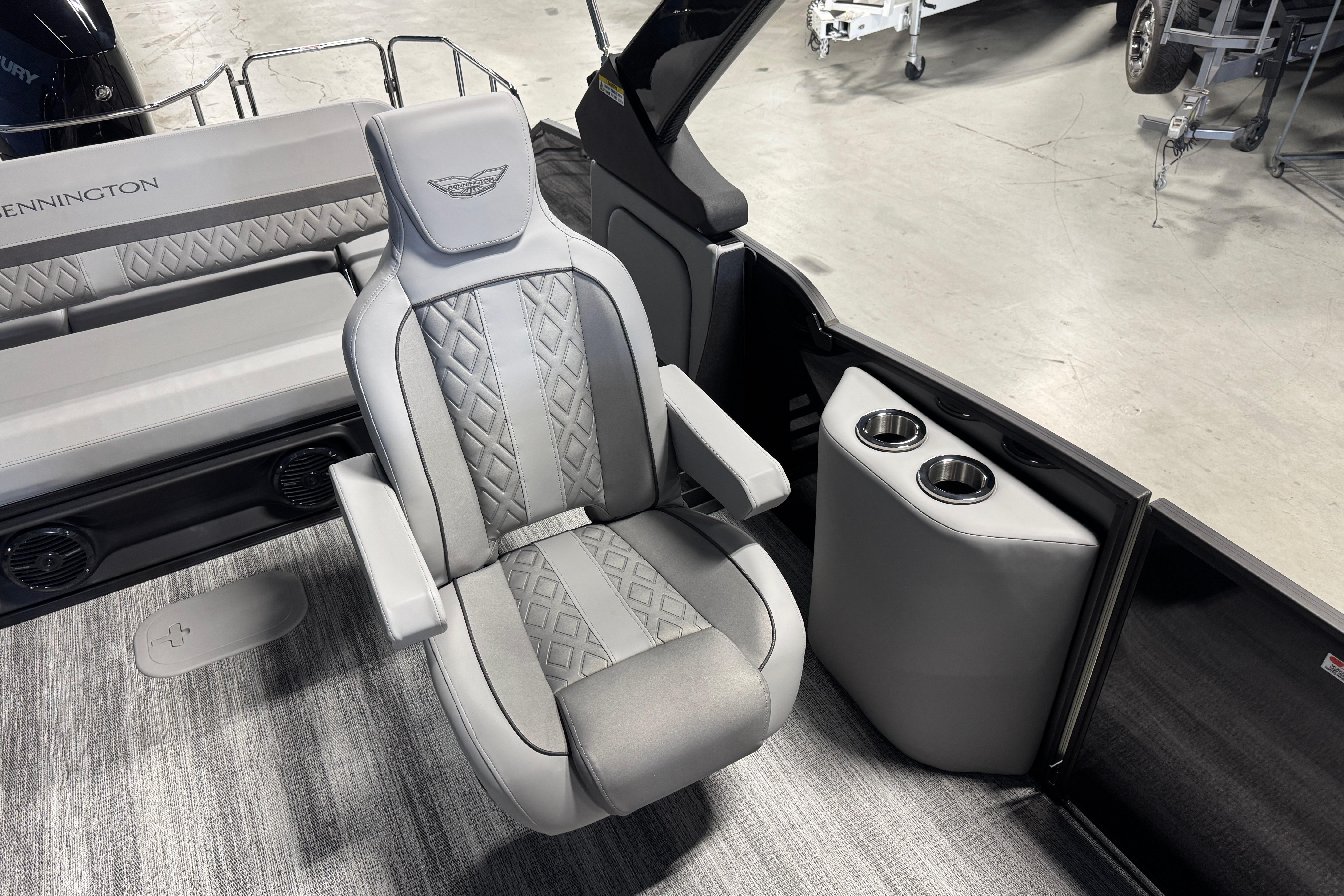 2026 Bennington 26 MCSB #B8470I inventory image at Sun Country Marine Group, Irvine