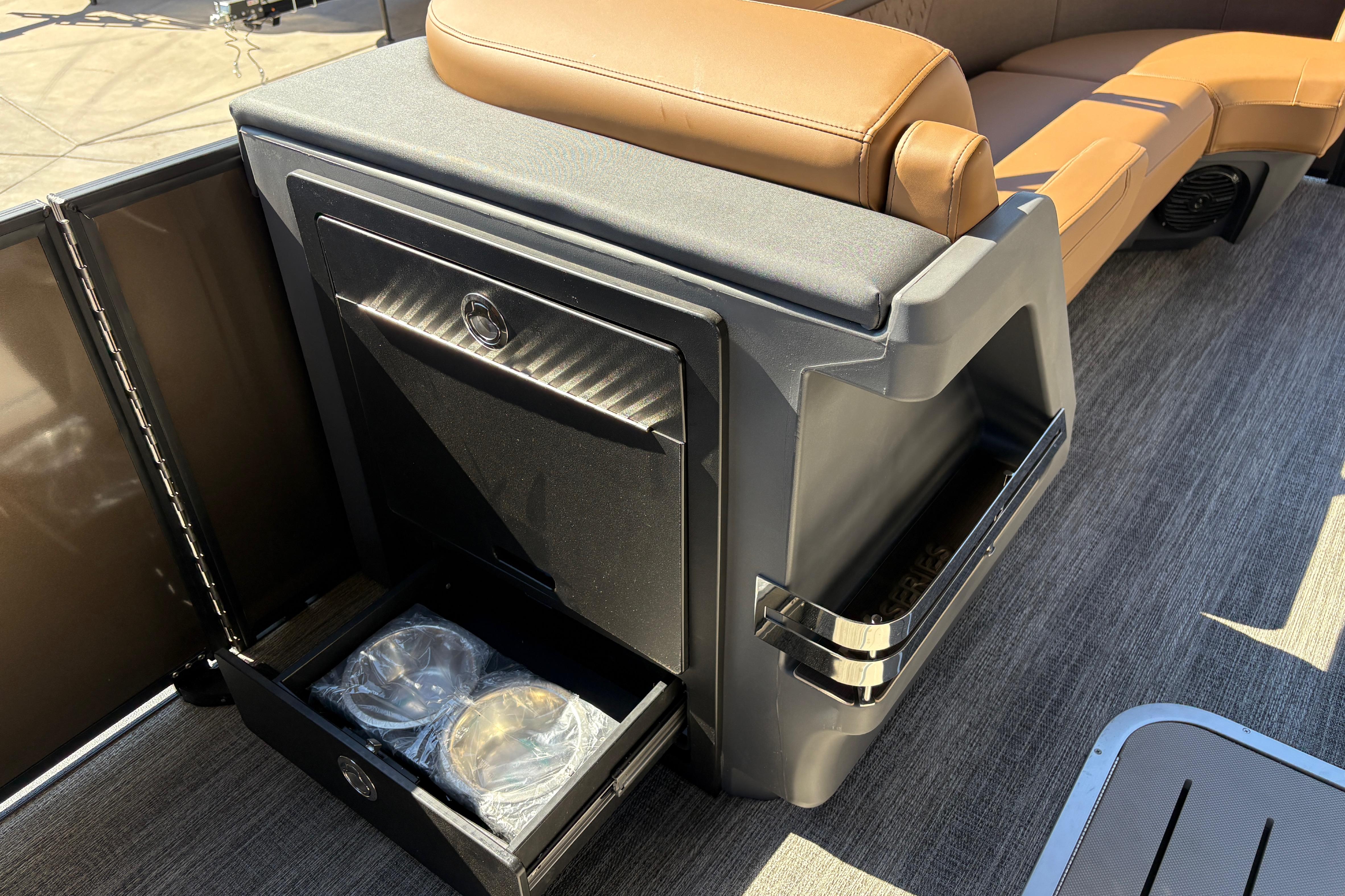 2026 Bennington 24 MSL #B8474I inventory image at Sun Country Marine Group, Lake Havasu City, AZ