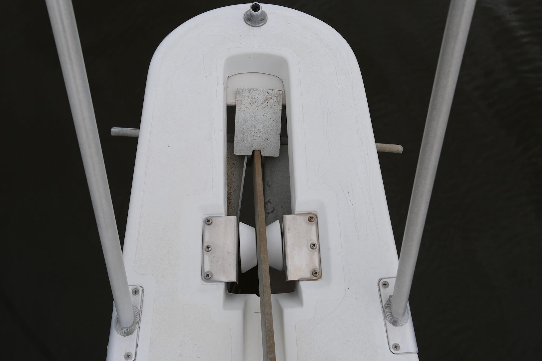 CT 9281 TL Knot 10 Yacht Sales