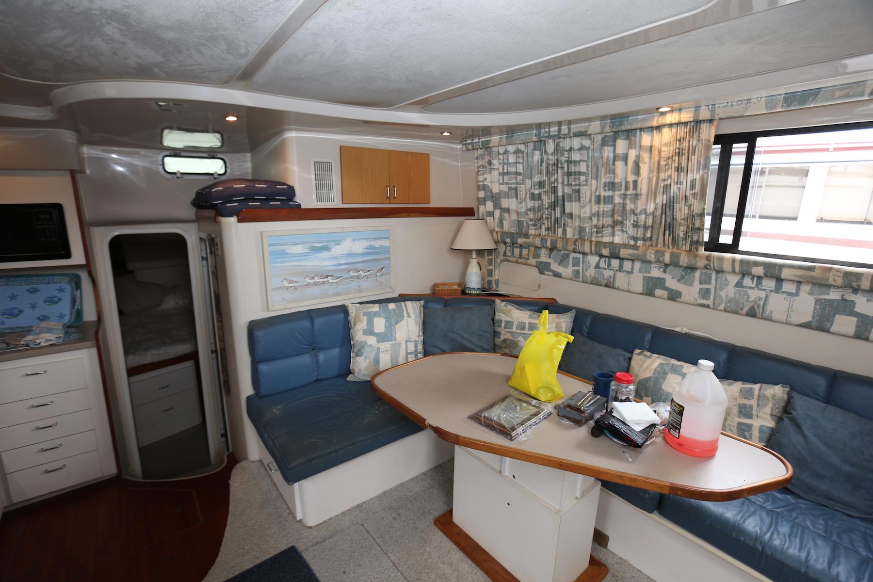CT 9281 TL Knot 10 Yacht Sales