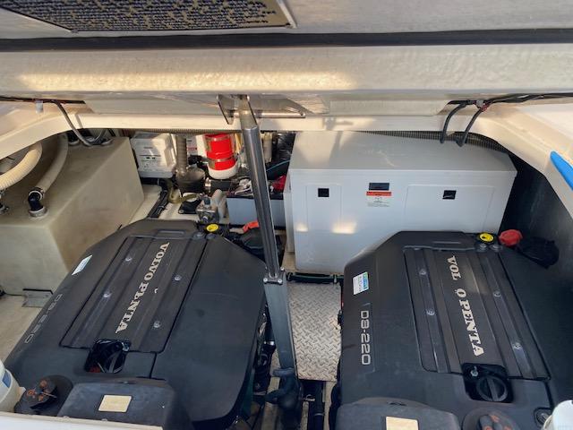 2014-regal-35-sport-coupe-new-engines-power-9431901-20240617081905817-1_XLARGE