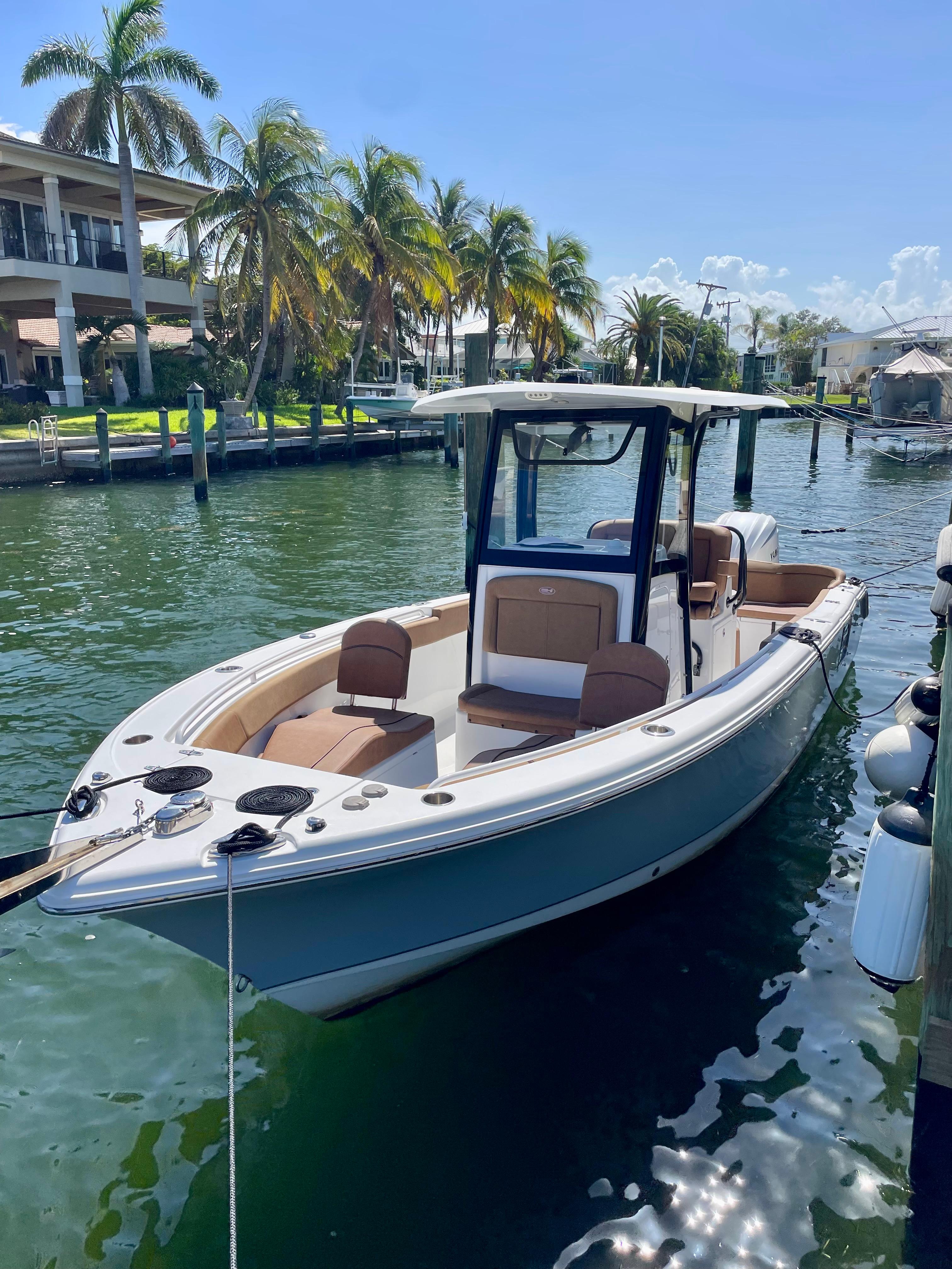 2023-sea-hunt-ultra-255-se-power-9521919-20240827074617869-1_XLARGE