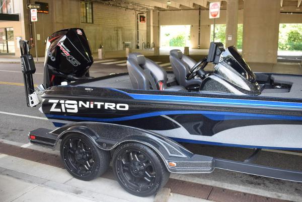 2021 Nitro boat for sale, model of the boat is Z19 & Image # 2 of 12