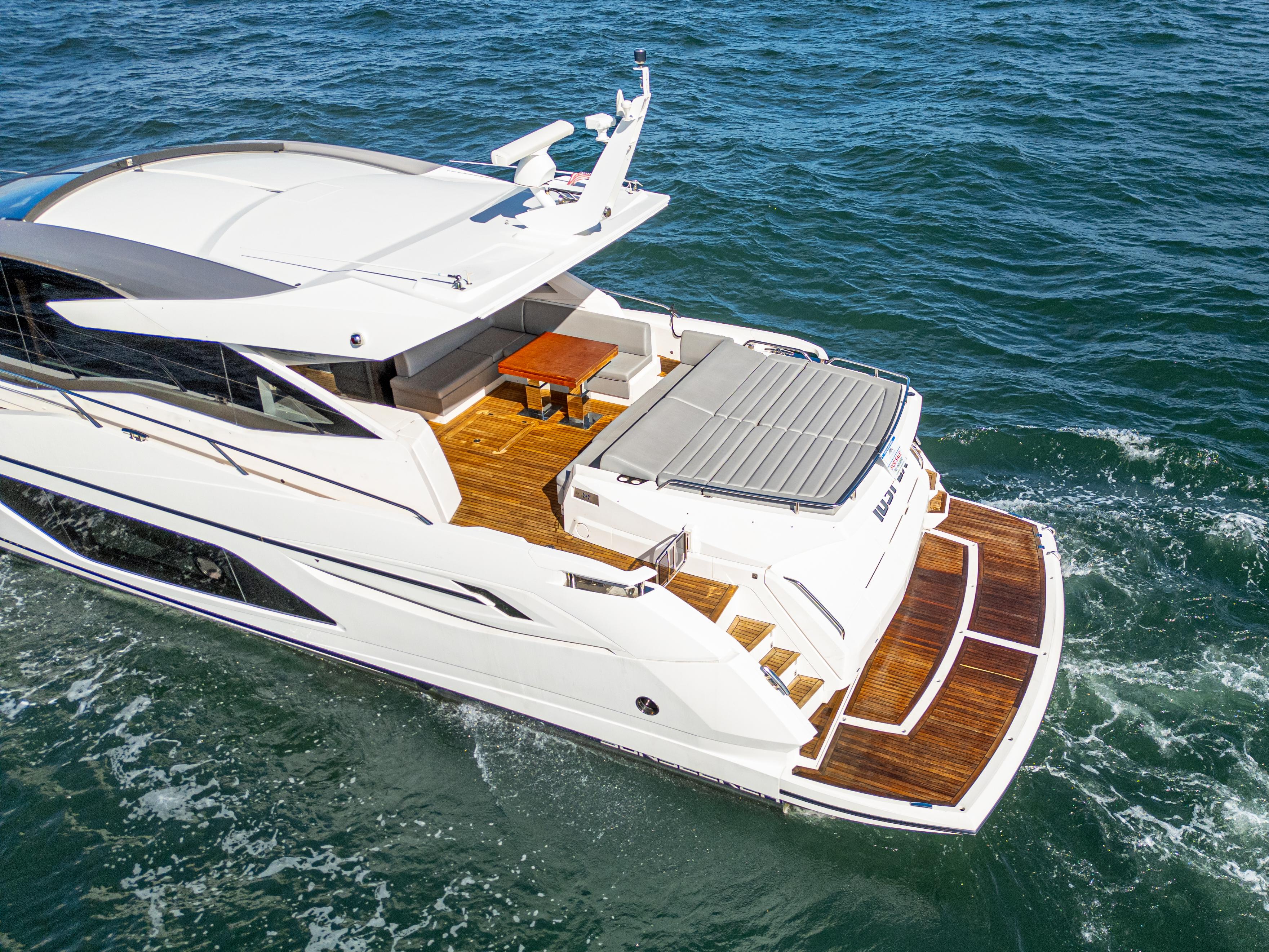 2020 Sunseeker Predator 74