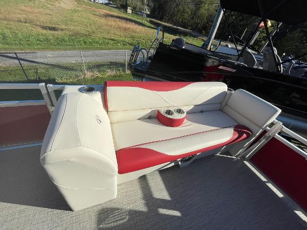 2021 Tahoe Pontoons boat for sale, model of the boat is 2280 Sport Quad Lounger & Image # 14 of 17