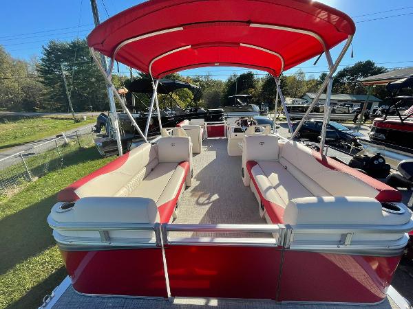 2021 Tahoe Pontoons boat for sale, model of the boat is 2280 Sport Quad Lounger & Image # 9 of 17