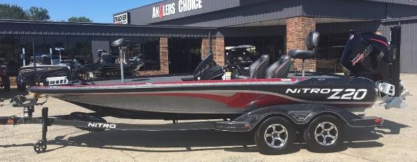 2021 Nitro boat for sale, model of the boat is Z20 Pro & Image # 1 of 8