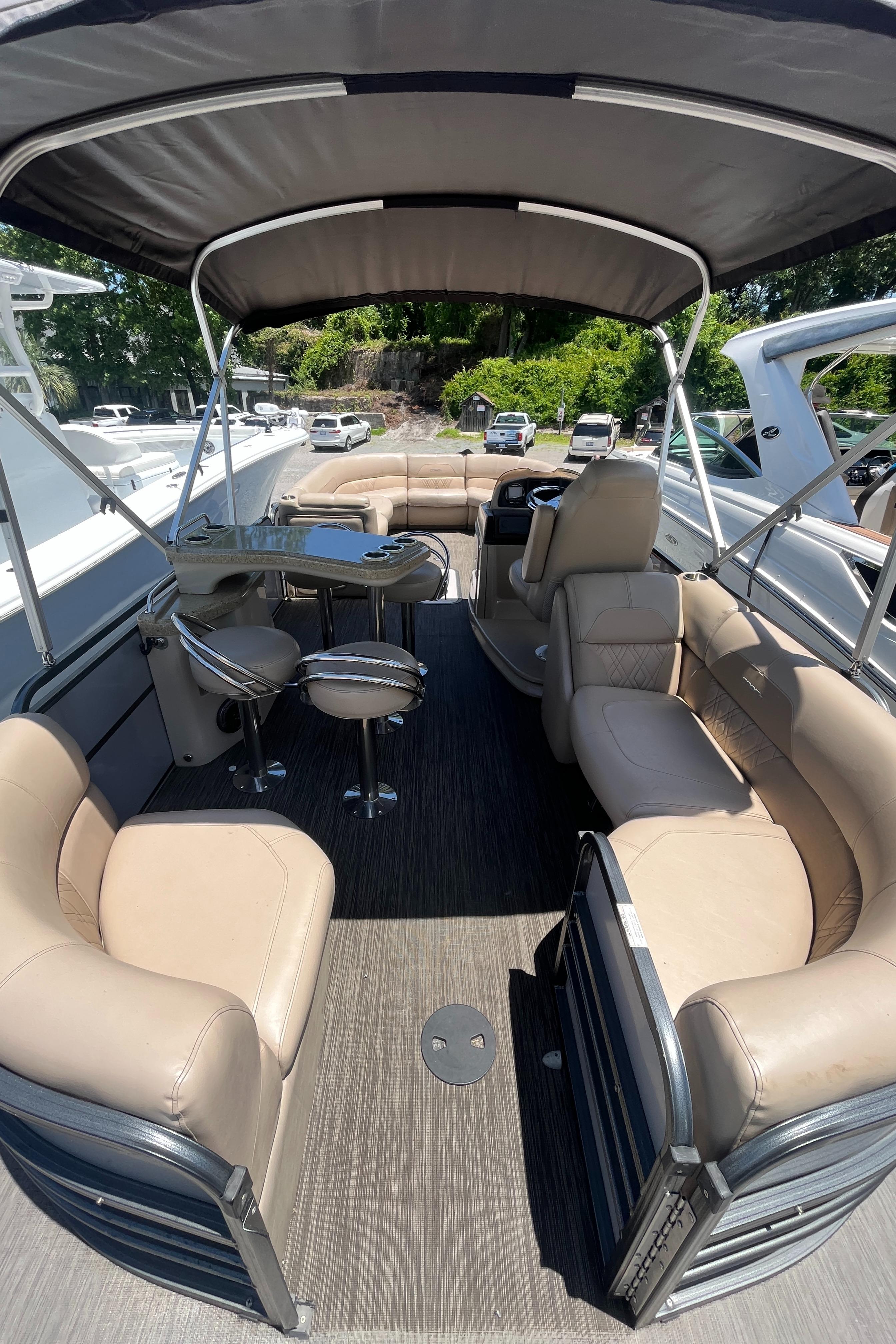 2016 Coach Pontoons 250RE