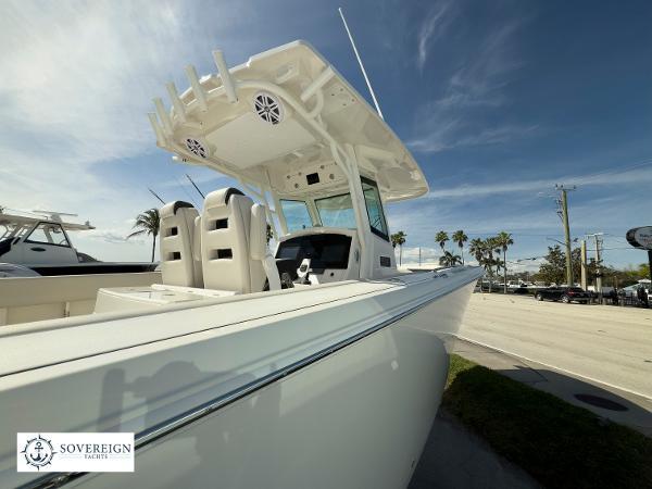 2024-sailfish-312-power-9231906-20250422131435355-1_XLARGE