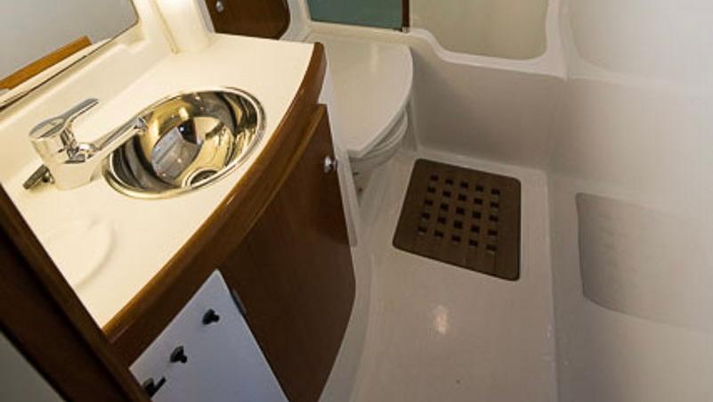 Yacht Photos Pics
