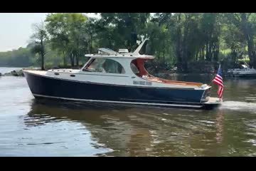 Hinckley Picnic Boat 37 MKIII video