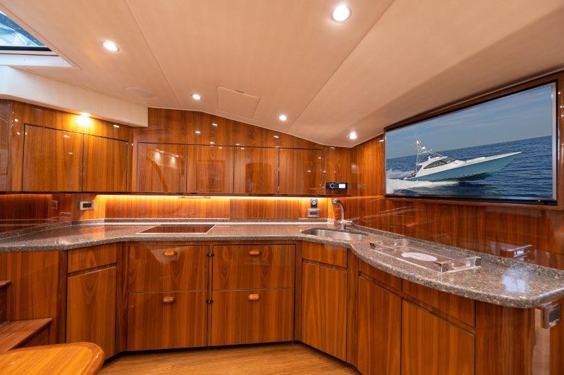 Viking 52 FAMILY TRADITION - Galley Counters & Cabinets