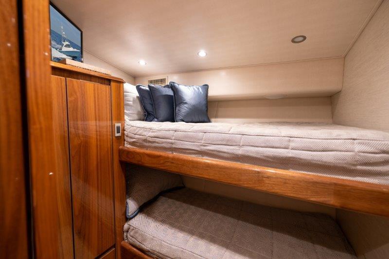 Viking 52 FAMILY TRADITION - PortGuest Stateroom Over/Under Bunks