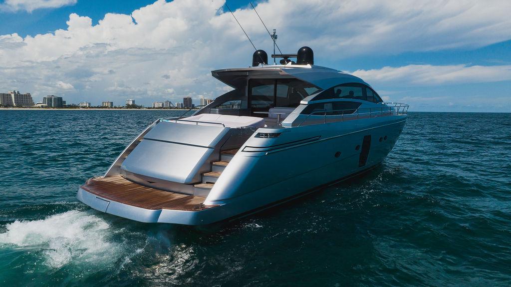 Pershing 64 Motor Yacht - Exterior aft photo on water