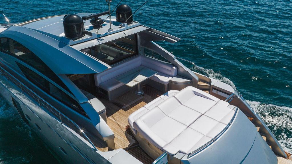 Pershing 64 Motor Yacht - Exterior aft photo on water