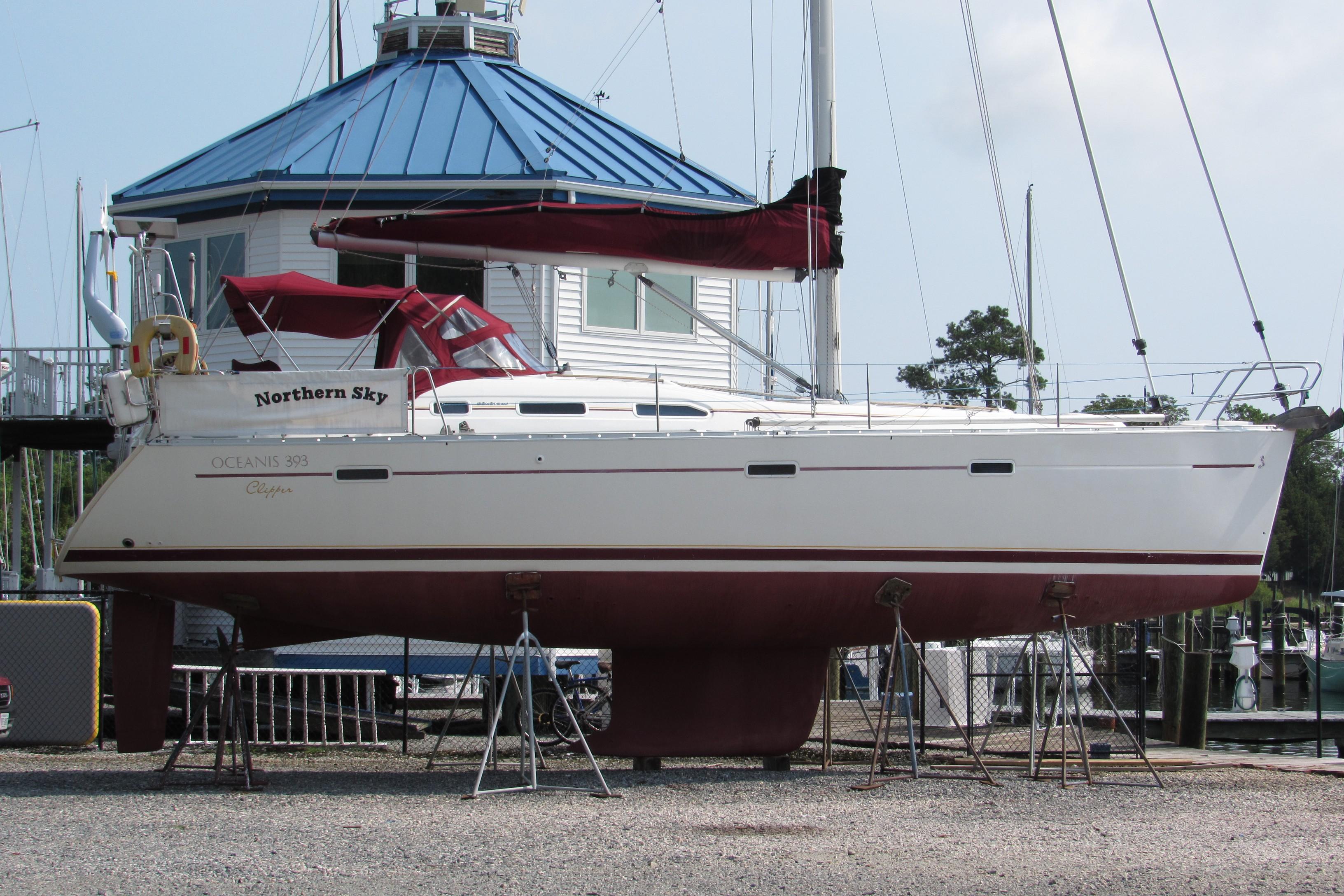 2002 Beneteau 393 For Sale | YaZu Yachting | Deltaville