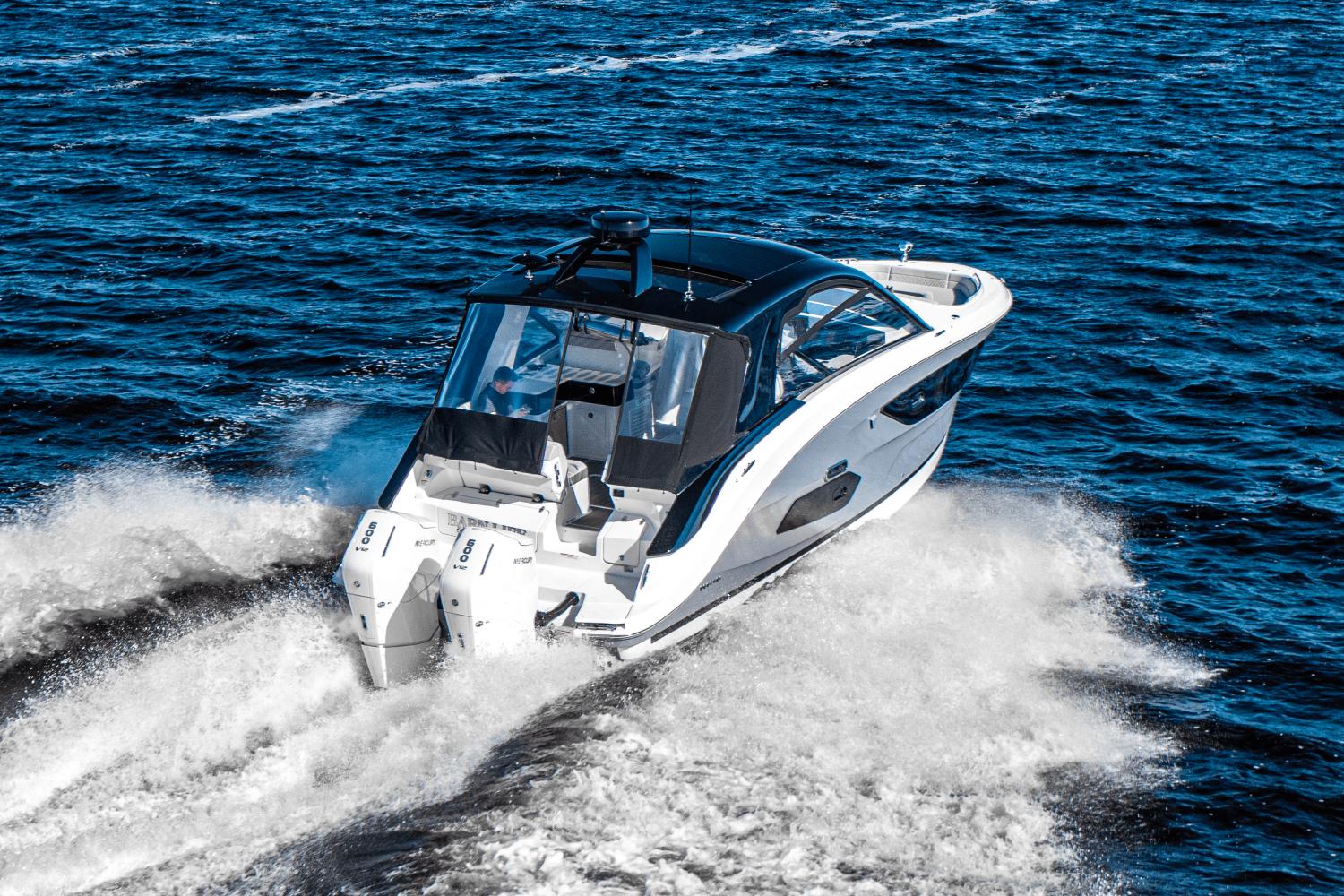 2023 Sea Ray 370 sundancer