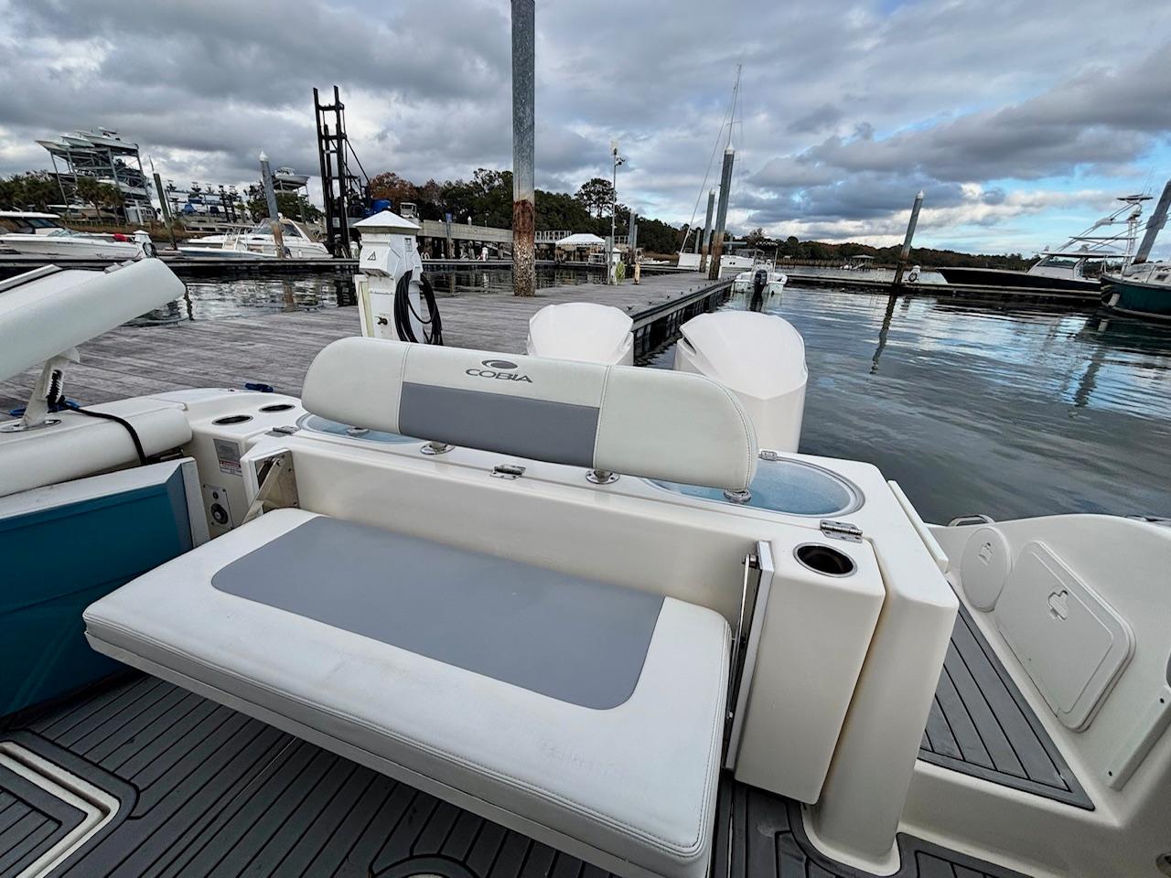 2019 Cobia 301 Center Console - Image 6