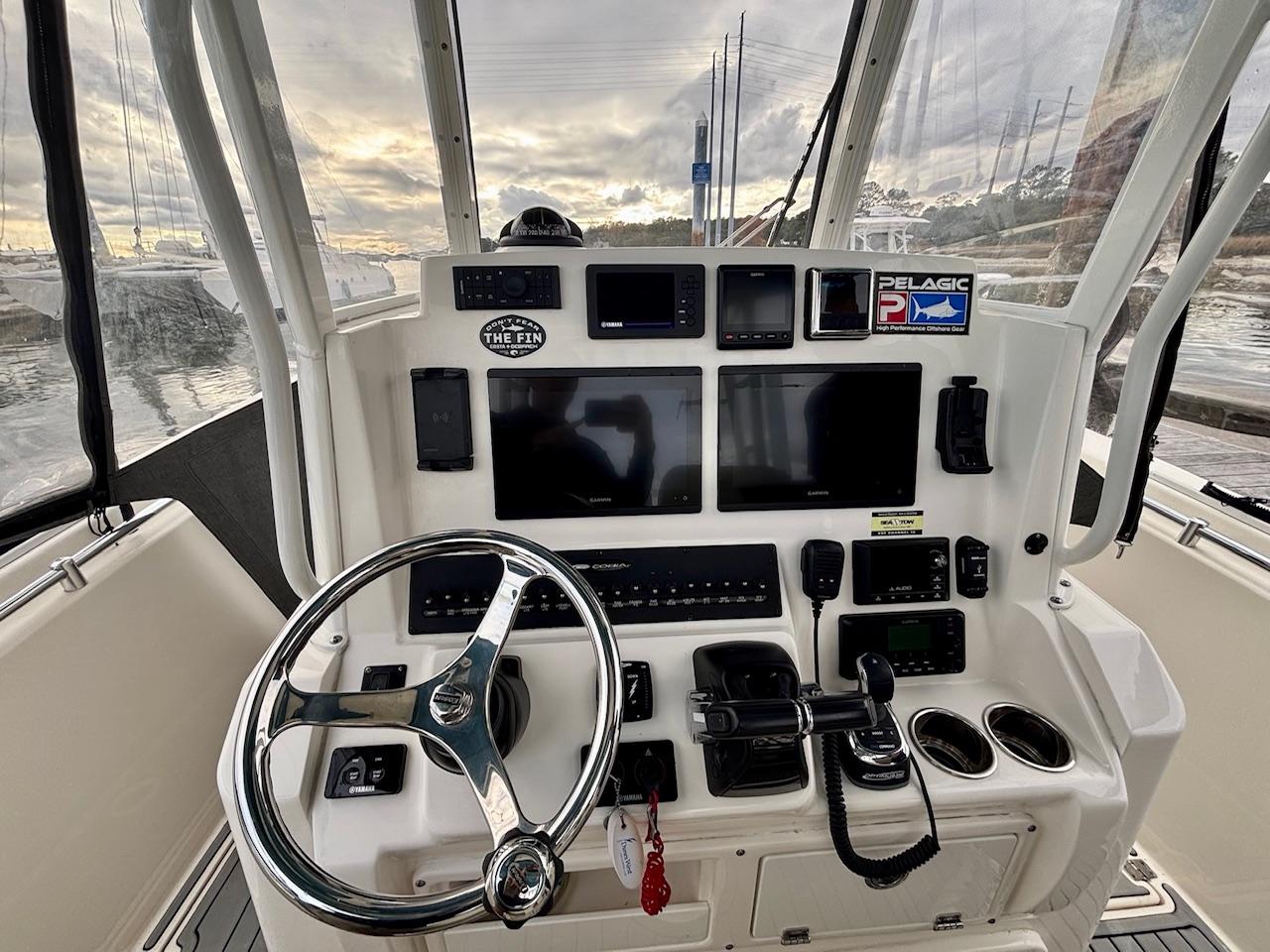 2019 Cobia 301 Center Console - Image 8