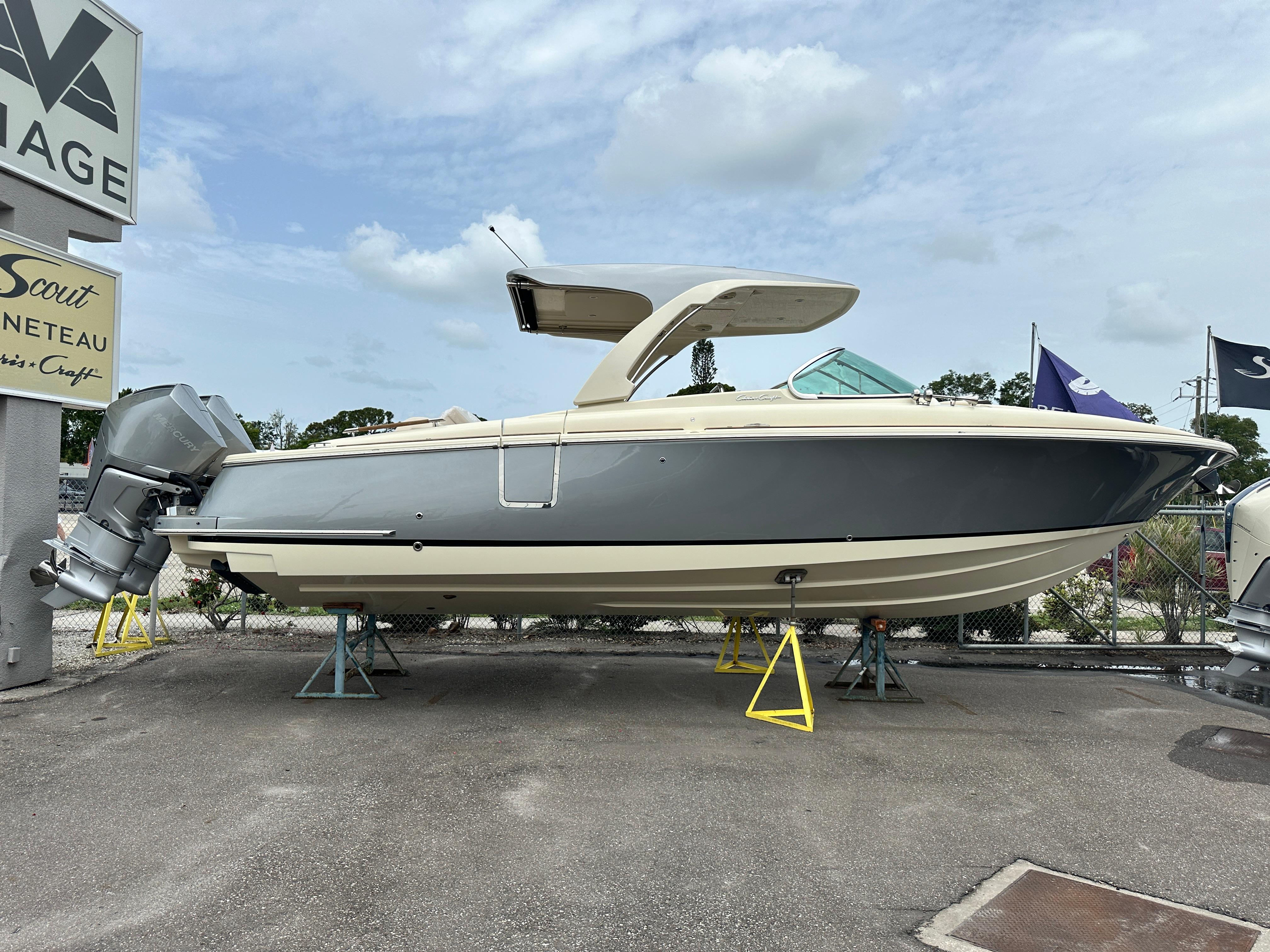 2025 Chris-Craft Launch 31 GT