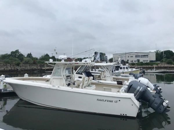 2019 Sailfish boat for sale, model of the boat is 320 Center Console & Image # 1 of 18