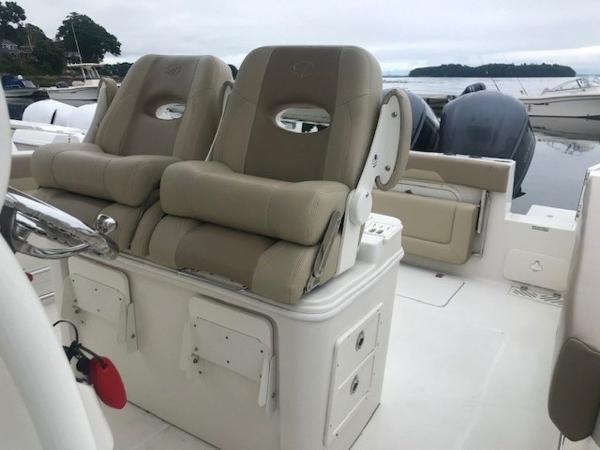 2019 Sailfish boat for sale, model of the boat is 320 Center Console & Image # 6 of 18