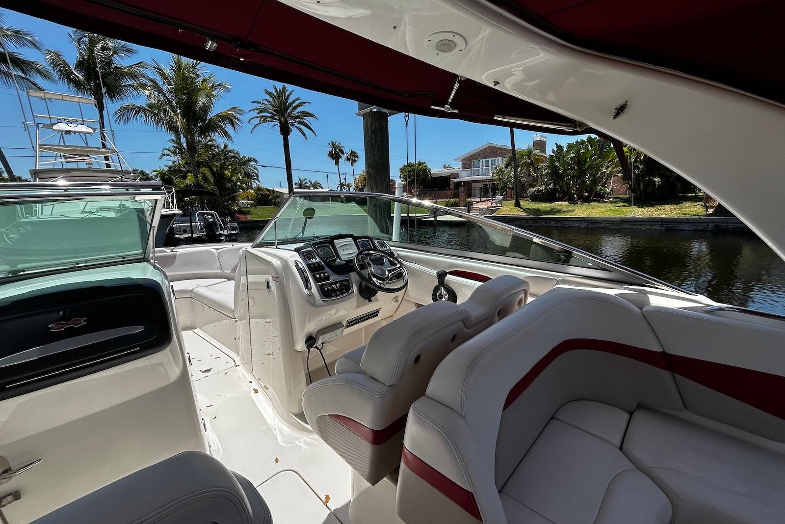 GA 10617 LR Knot 10 Yacht Sales GA 10617 LR Knot 10 Yacht Sales