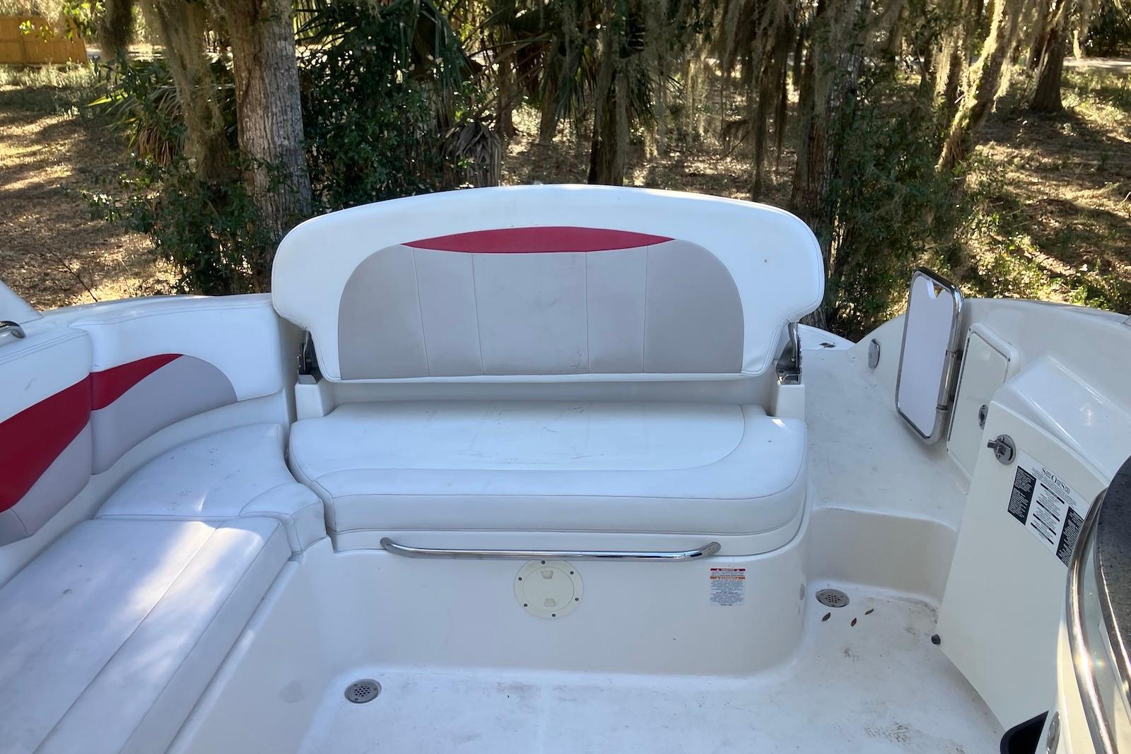 GA 10617 LR Knot 10 Yacht Sales GA 10617 LR Knot 10 Yacht Sales