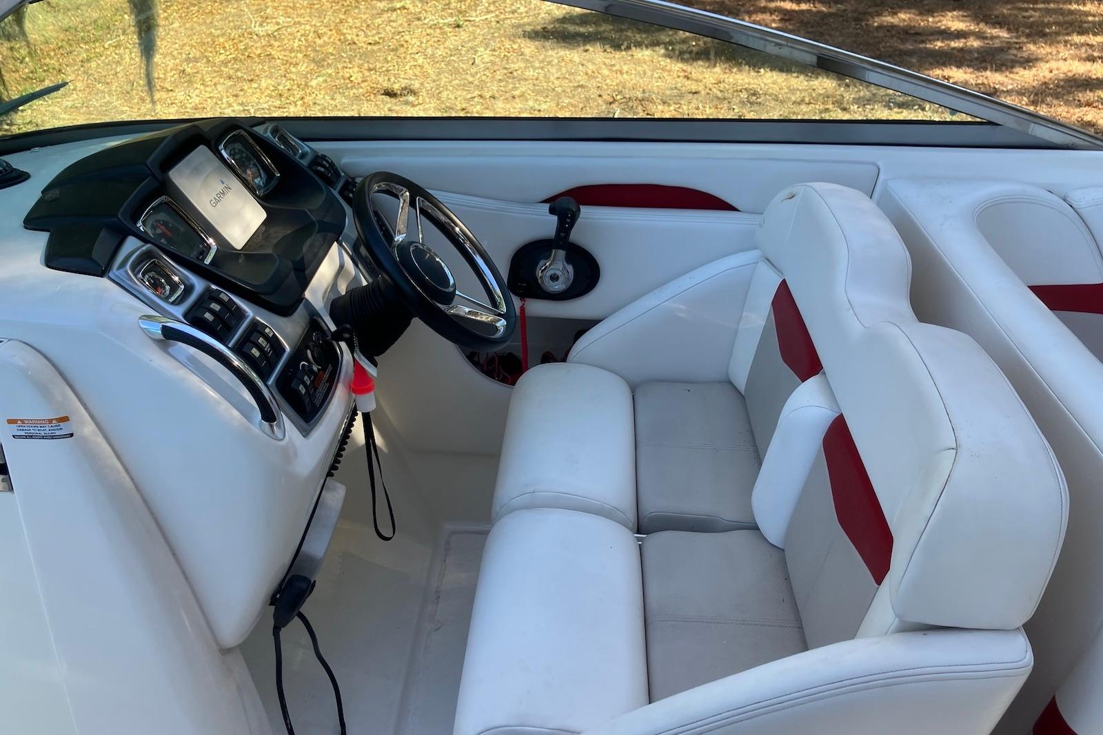 GA 10617 LR Knot 10 Yacht Sales GA 10617 LR Knot 10 Yacht Sales