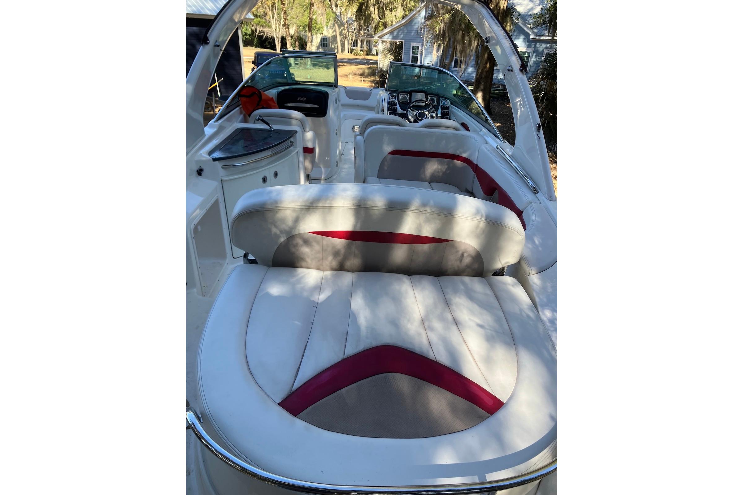 GA 10617 LR Knot 10 Yacht Sales GA 10617 LR Knot 10 Yacht Sales