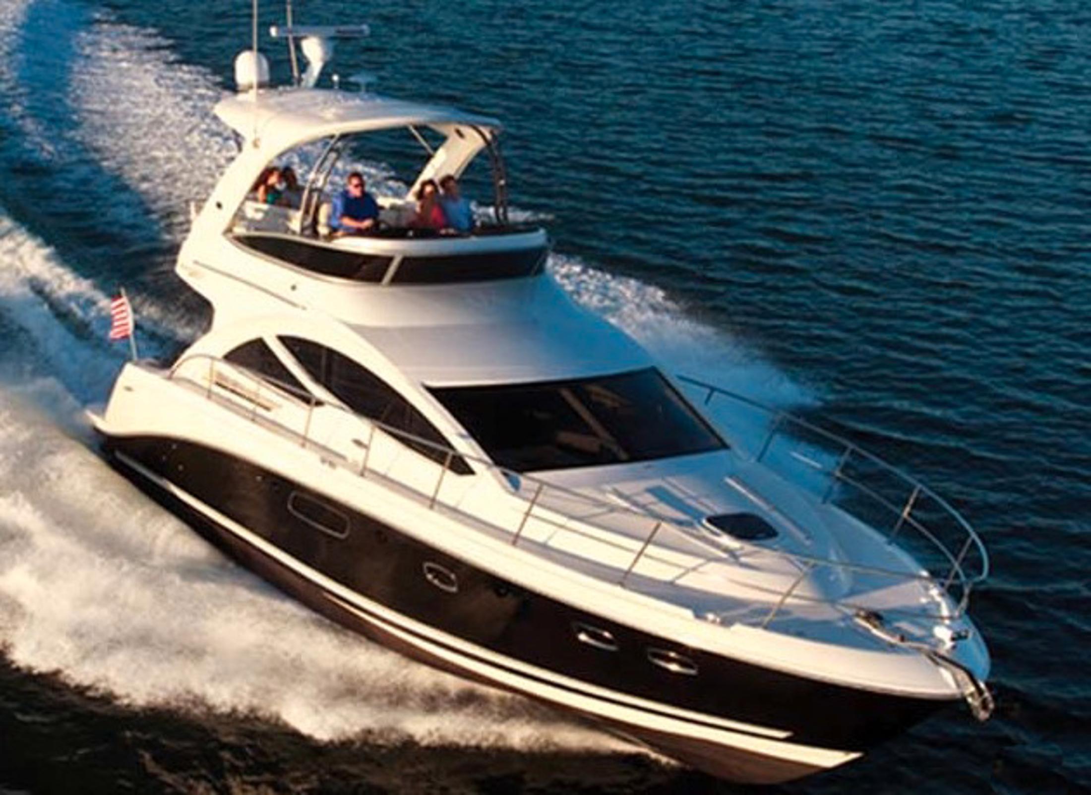 2013 Sea Ray 450 sedan bridge