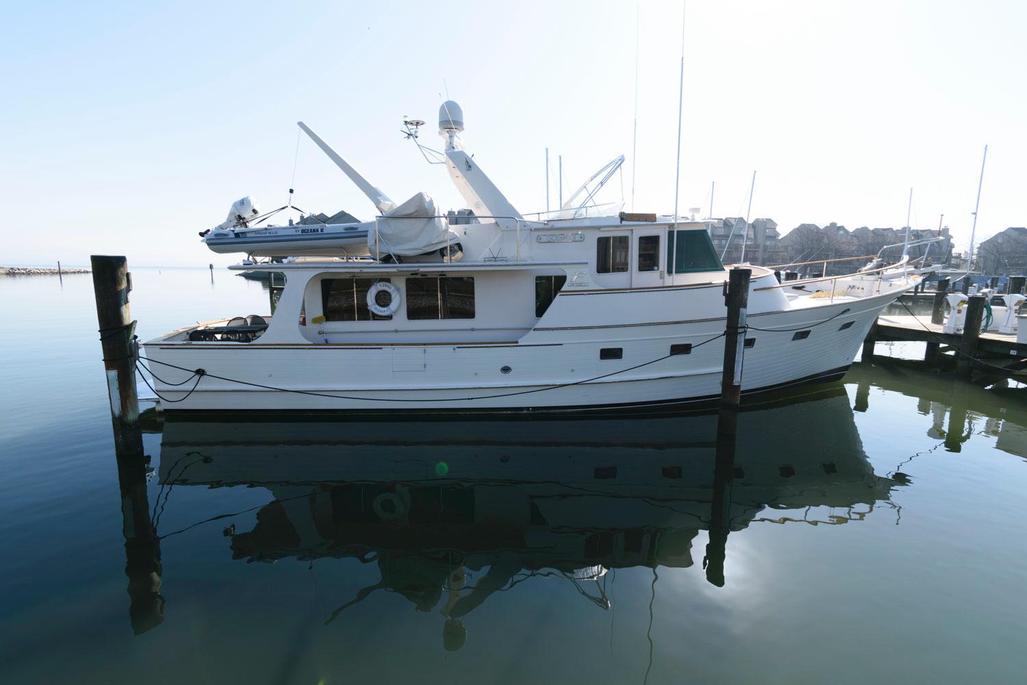 M 6797 VR Knot 10 Yacht Sales