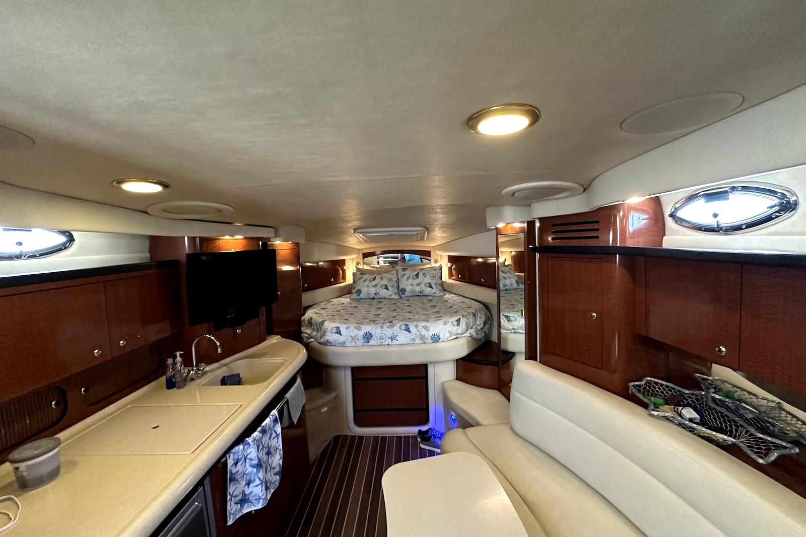 FL 10614 RC Knot 10 Yacht Sales FL 10614 RC Knot 10 Yacht Sales