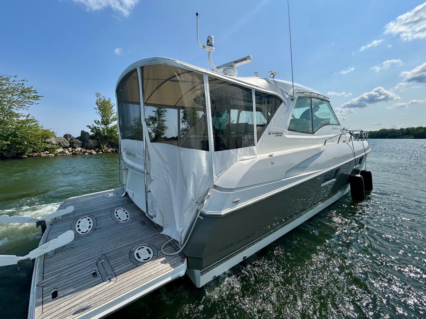 2011-cruisers-yachts-48-cantius-power-9750201-20250610141637343-1_XLARGE