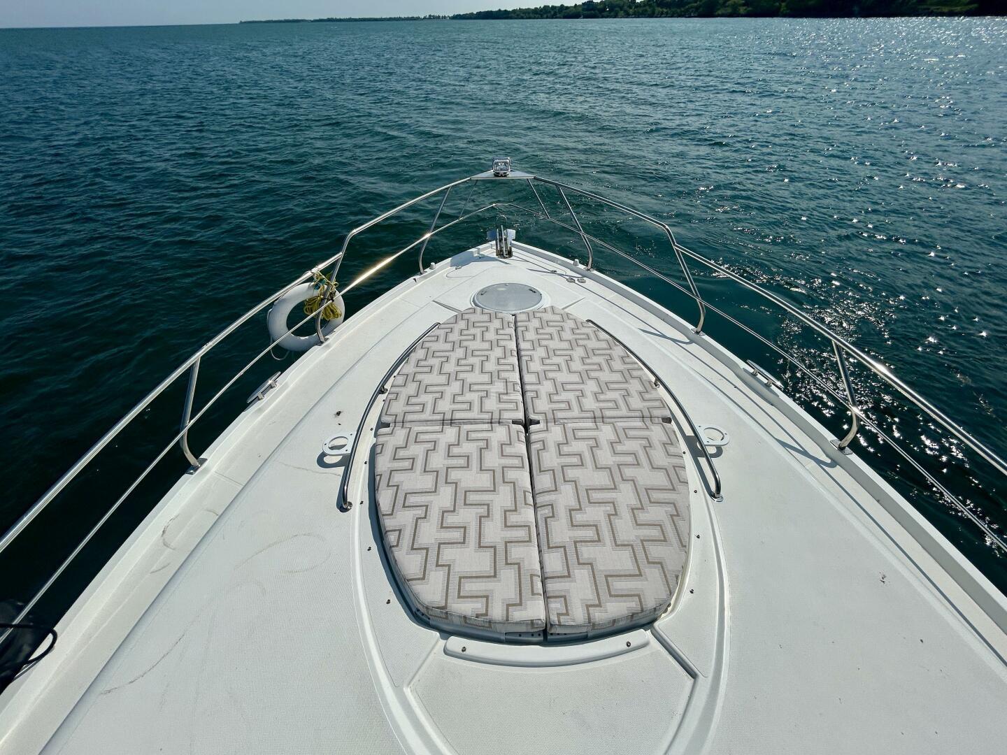 2011-cruisers-yachts-48-cantius-power-9750201-20250610141706544-1_XLARGE