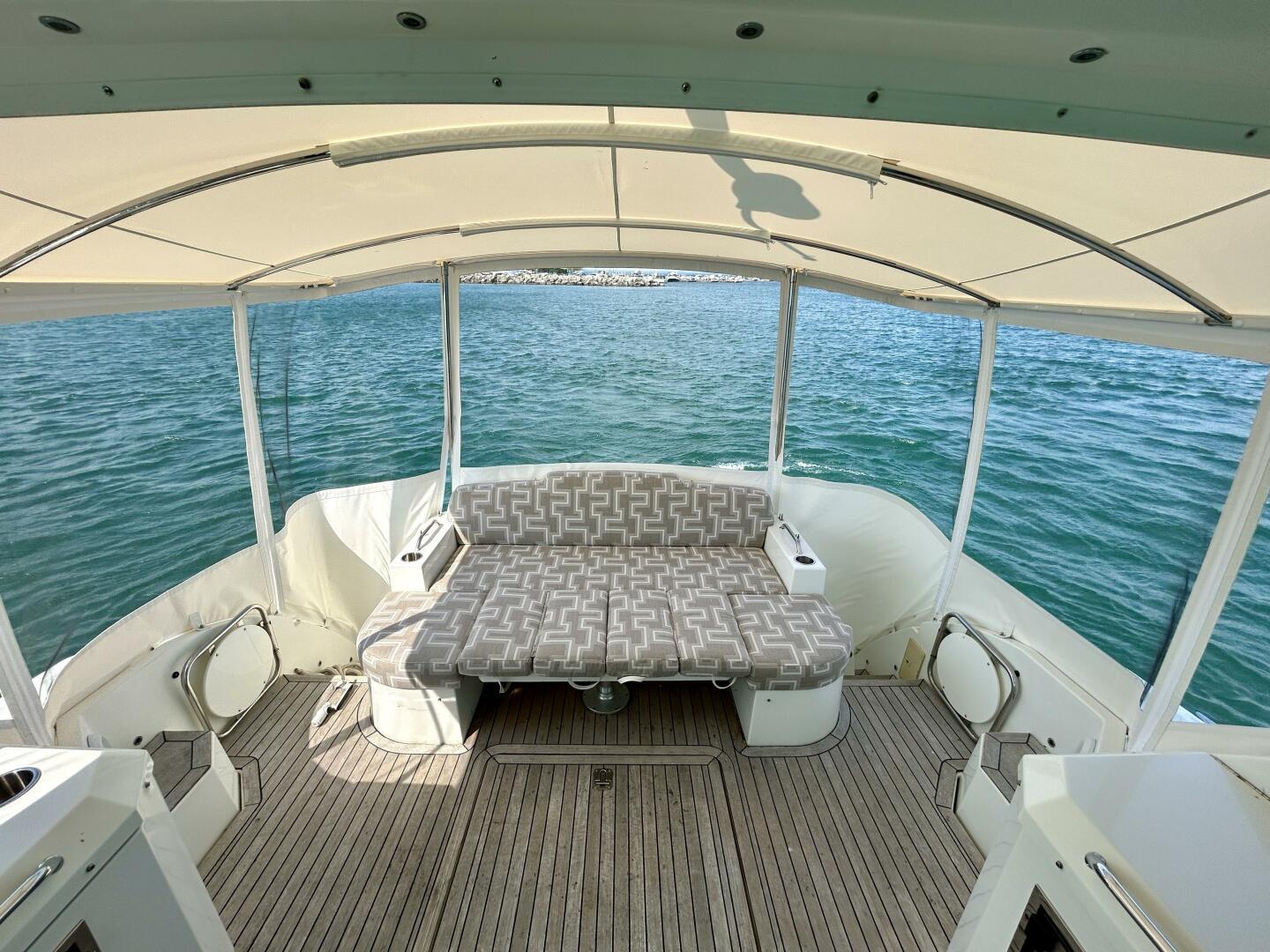 2011-cruisers-yachts-48-cantius-power-9750201-20250610141725799-1_XLARGE