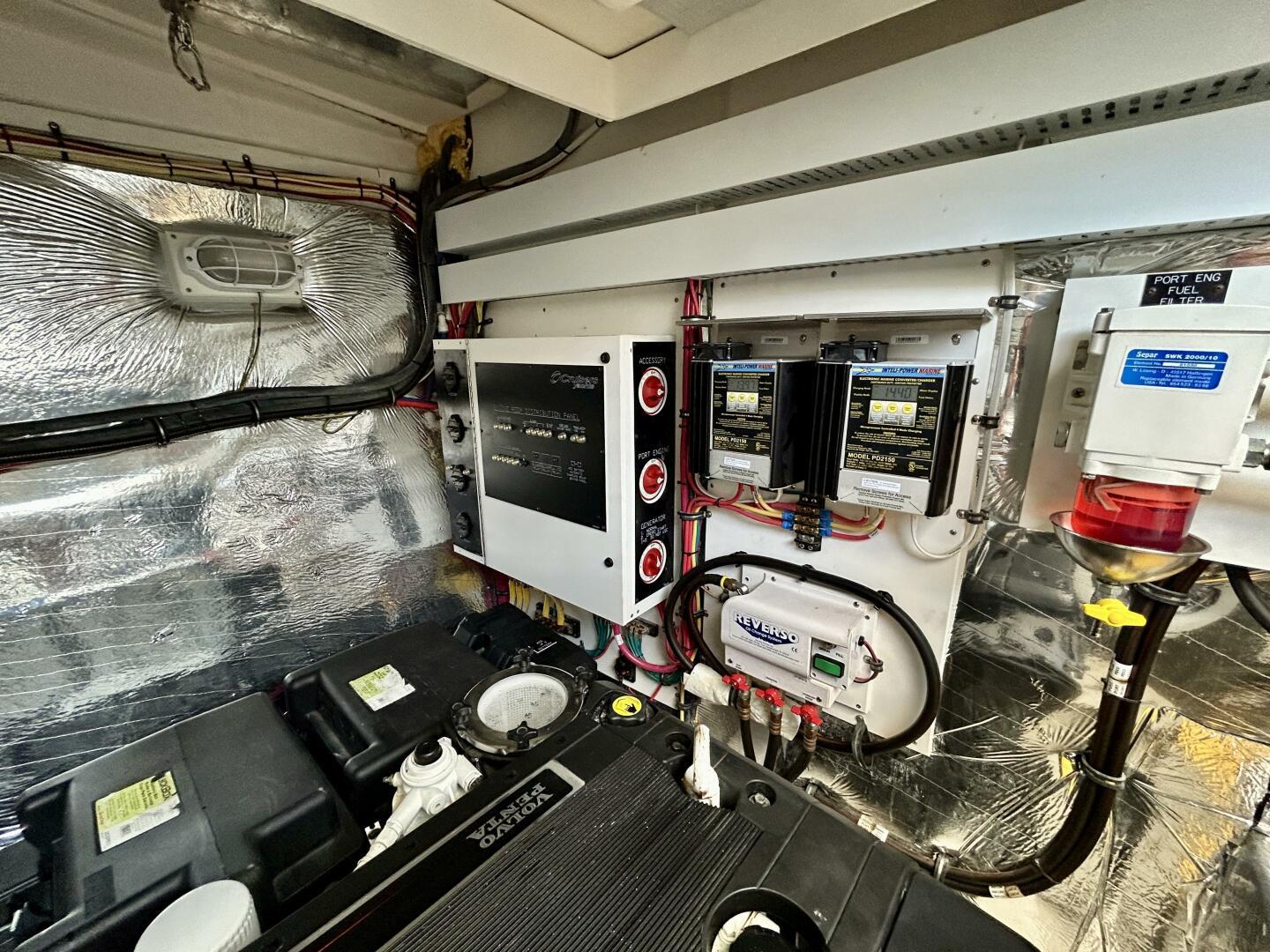 2011-cruisers-yachts-48-cantius-power-9750201-20250610141816188-1_XLARGE
