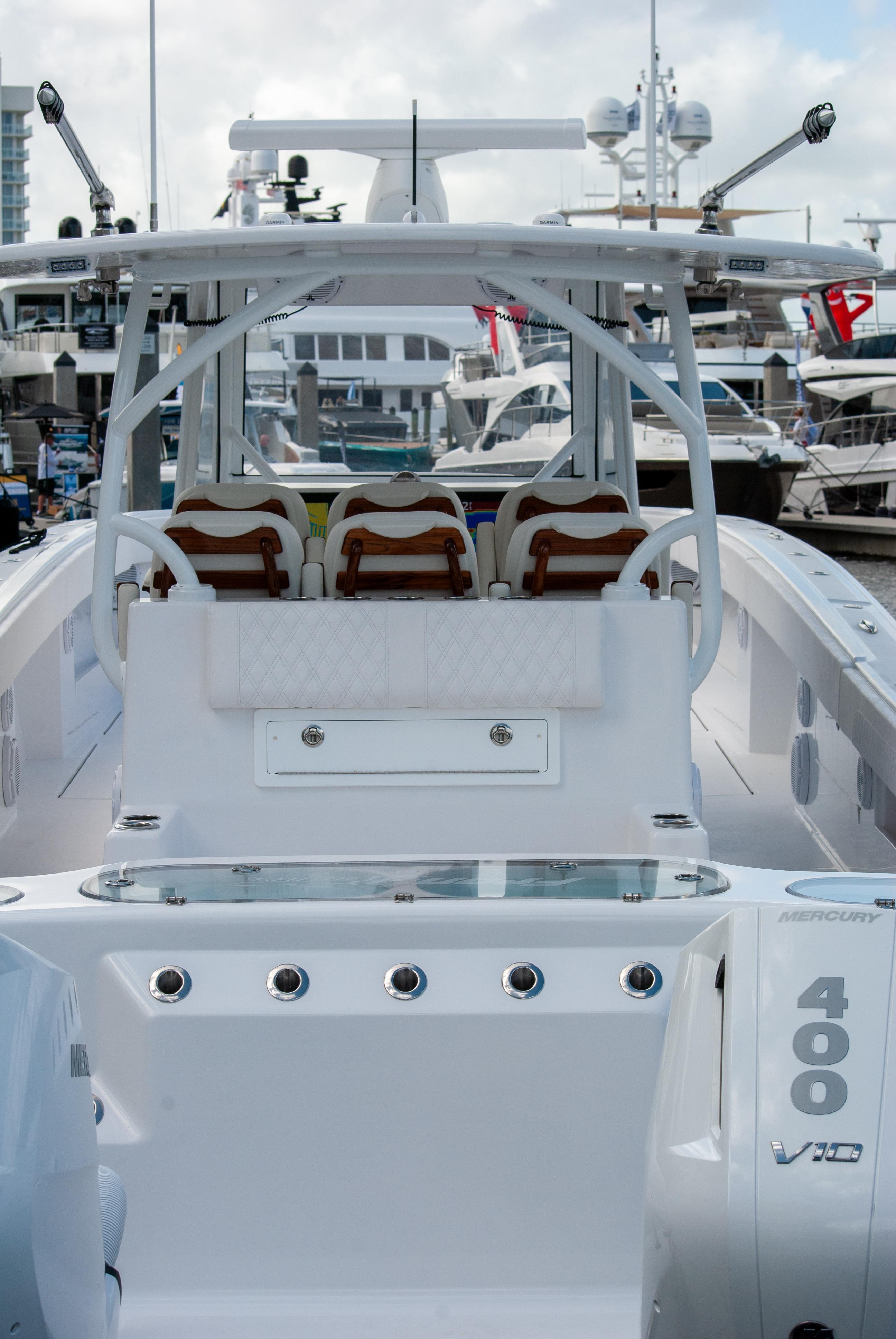 2025-front-runner-43-catamaran-power-9710201-20250310102531301-1_XLARGE