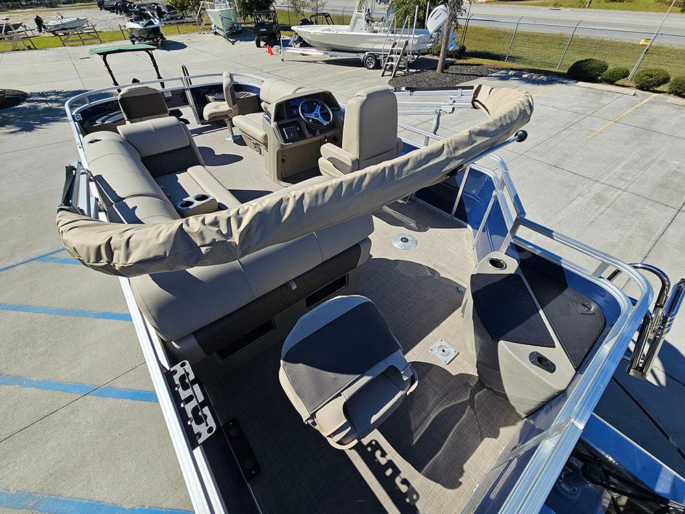 2025 Sun Tracker Fishin' Barge® 20 DLX