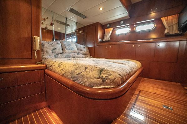 64' Horizon, Listing Number 100917493, Image No. 20