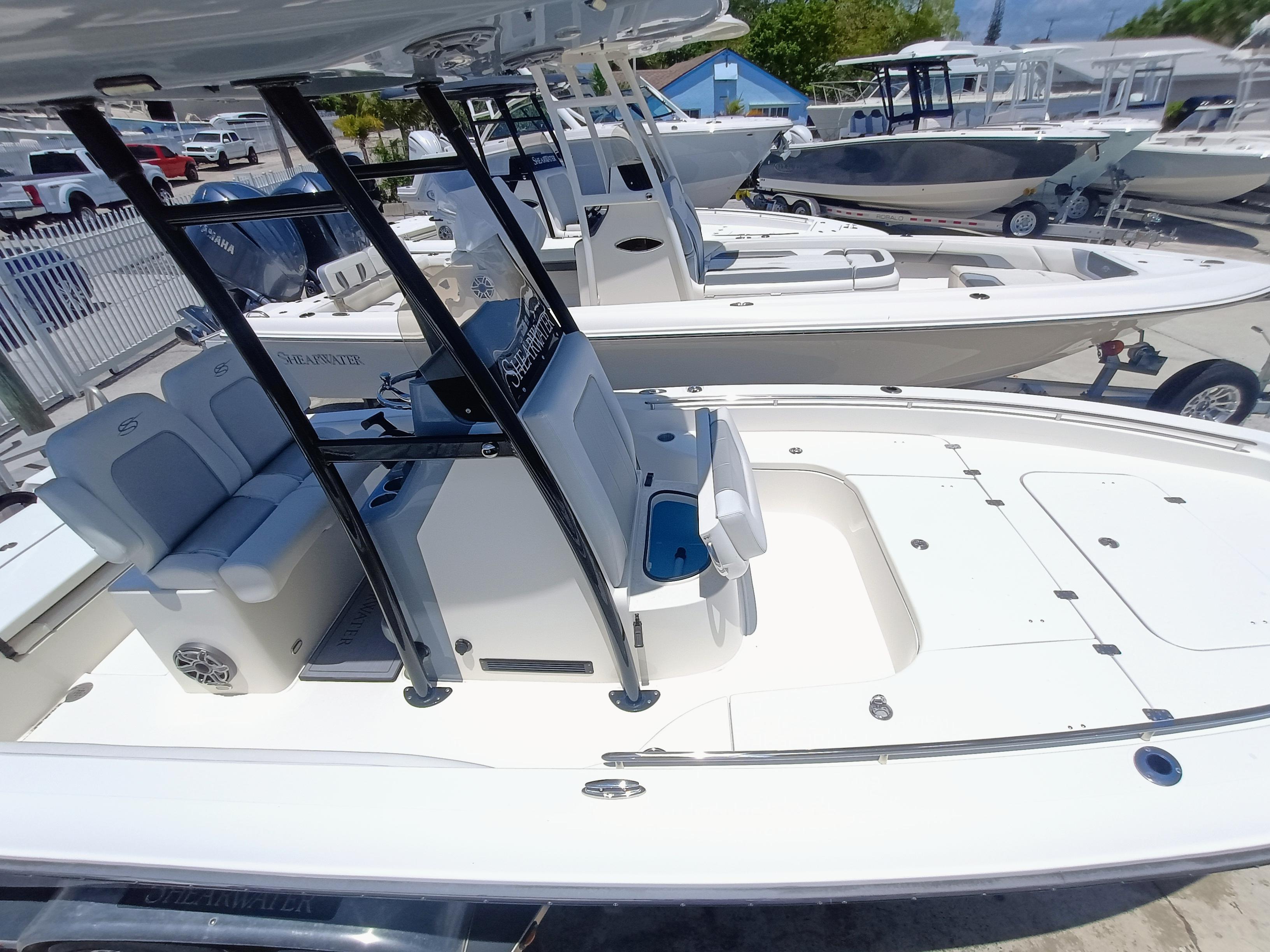 2023-shearwater-250-carolina-ss-power-9780219-20250527100144061-1_XLARGE