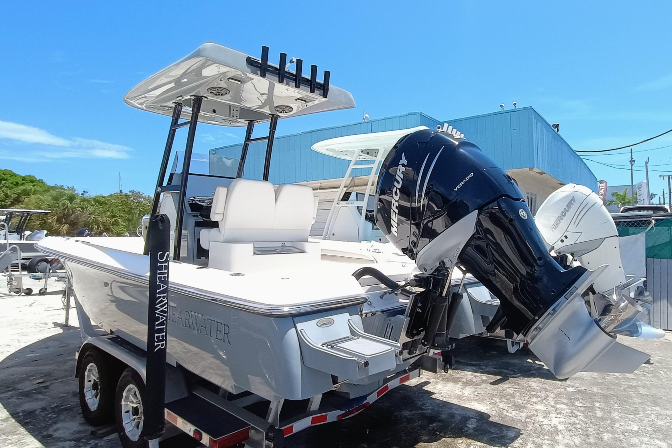 2023-shearwater-250-carolina-ss-power-9780219-20250527100210557-1_XLARGE